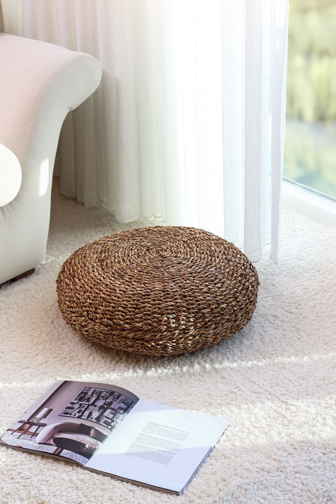 Pouf tressé Kali — Collection Nature